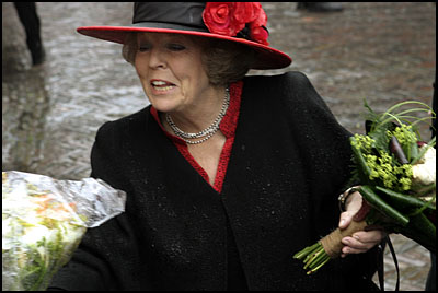 koninginnedag 2003-04 (34k image)