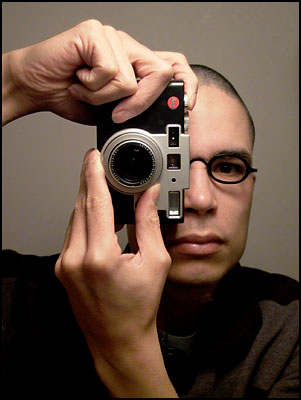 zelfportret met Leica (29k image)